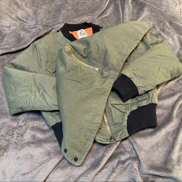 UNIF x Urban Outfitters Green / Black Bomber Jacket (Removable Faux Fur Hood) - Picture 2 of 6